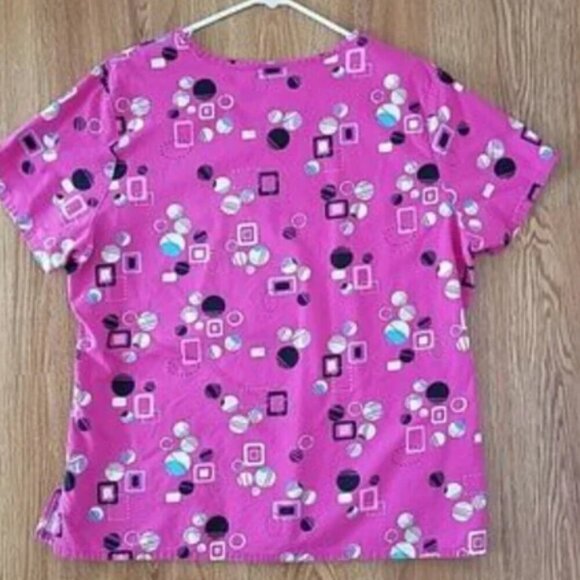 100% cotton! Woman's Scrub top. Size L/G Breathable! Lightweght! 100% cotton! - Picture 2 of 4